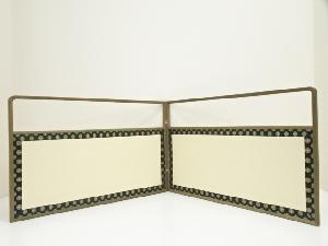 唐松丸紋・七宝繋風炉先屏風（箱付）